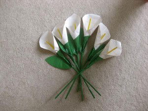 diy duct tape lily flower bouquet